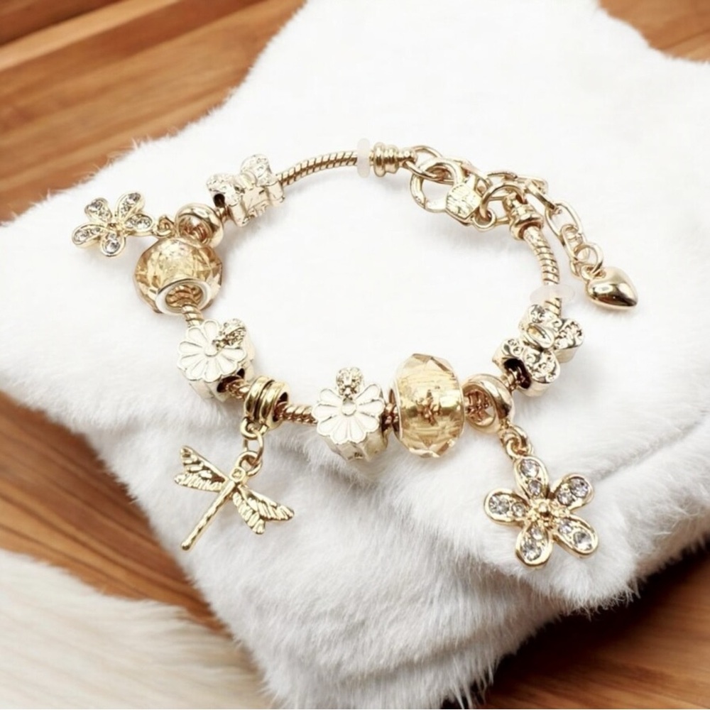 Luxurious Shiny Gold Alloy Beaded & Rhinestone Flower & Dragonfly Bracelet